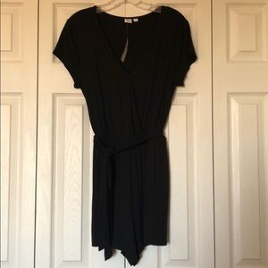 Gap Black Romper, RN 54023